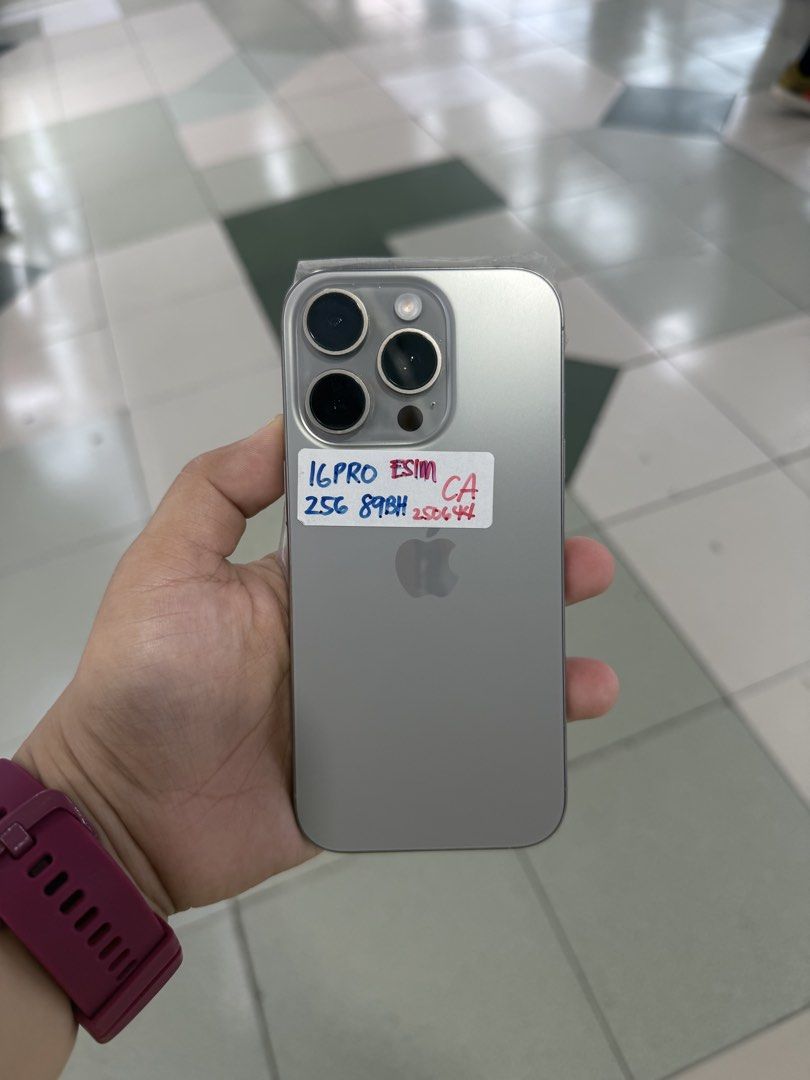 Iphone 16 Pro 256gb 89% BH Esim Unlock (Category: iPhone 16 Series) located in San Juan City. Submitted by javedsgadgetshop (Listing ID 1470960722, Image 1). Description: INSTALLMENT OPTIONS : SPAY LATER / GGIVES / CREDIT CARD / SKYRO / HOMECREDIT (BRANDNEW) QUICK INFO! ✖️ ➡️ iphone 16pro ➡️ 256gb ➡️ Natural Color ➡️ US Variant ➡️ 95% Makinis & 89% BH ➡️ Esim Unlock ➡️ WITH FREE CASE AND CHARGER 🤝 We accept swap | Trade - In 💳 We do installment