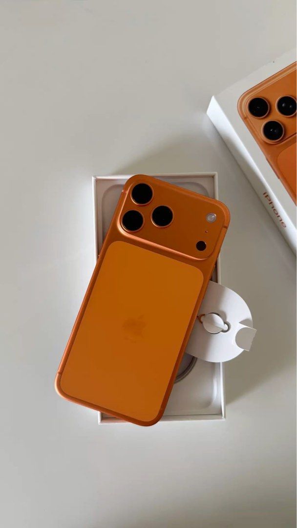Iphone 17 Pro Max 256gb (Category: Other Mobile & Gadget Accessories) located in Quezon City. Submitted by maddy.demie (Listing ID 1471109591, Image 1). Description: No SIM RESTRICTIONS Physical or Esim pwede 92 Battery Health as of now No issue sa performance may maliit na dent lang as in pwede pa sa maselan All parts Original Unli Check and Reset Compete Inclusion - BOX - CORD - SIM EJECTOR - 3 CASES - ONE FREE SCREEN PROTECTOR Meet up or Pick 