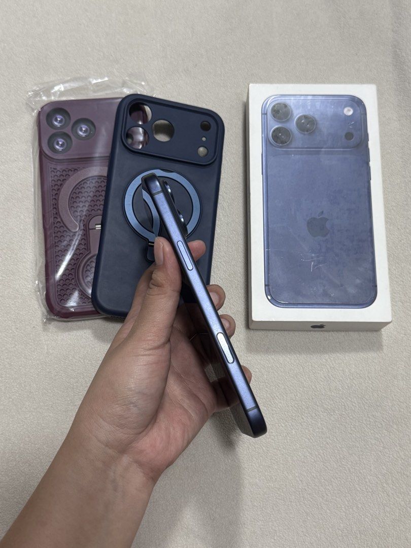 Iphone 17 promax 1TB (Category: iPhone 17 Series) located in Manila. Submitted by _notinthemood (Listing ID 1471044804, Image 2). Description: FOR SALE OR SWAP Iphone 17 promax 1TB Openline | Anysim Complete package Battery 95% | 261 CC Minimal dents dahil sa casing No issue | Never narepair SALE ₱77,999 Swap sa lower unit or higher unit. Add ako cash Meet up or Pick up Location Quezon City.