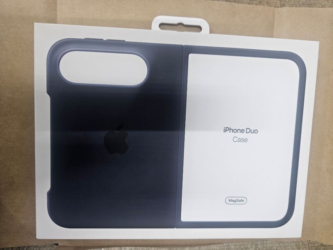 Iphone Duo original case (Category: Cases & Sleeves) located in Pasay City. Submitted by son_castor (Listing ID 1470958182, Image 3). Description: Original from apple case iphone duo case original price i buy this 6999 selling price 5600.