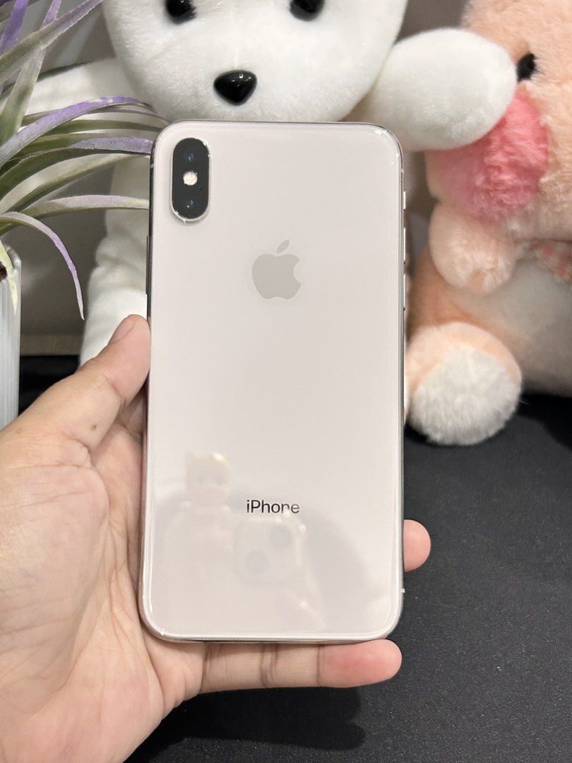 iphone x 256gb no swap (Category: iPhone X Series) located in Mandaluyong City. Submitted by cellspaceph (Listing ID 1470995407, Image 1). Description: IPHONE X 256GB factory unlocked 81% battery health all working any sim no dents issue: casemarks sa sides,palit battery na php8,000‼️unit only.