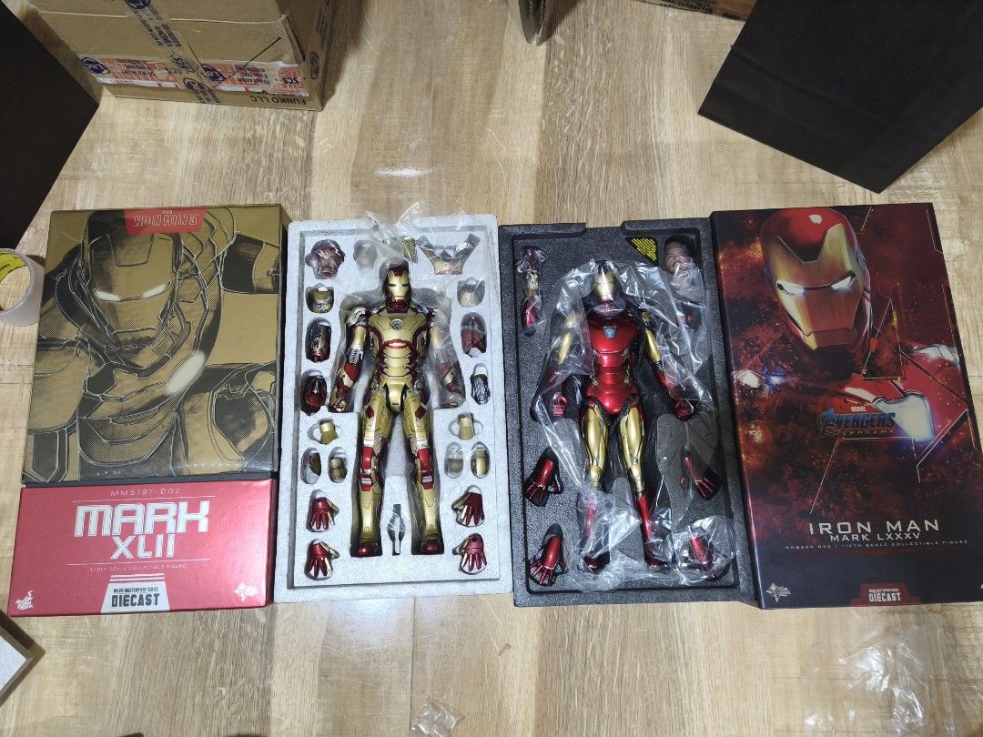 Ironman Hot Toys diecast (Category: Figurines & Statues) located in Manila. Submitted by daily.tipid (Listing ID 1471047000, Image 1). Description: Ironman Hot toys diecast Ironman Mark 42 - 12,999 (back in box) Ironman Mark 85 - 16,899 (MIB) LBC,jnt or lalamove Pwede Installment,Pag fully paid na, pwde ng mgpaship...