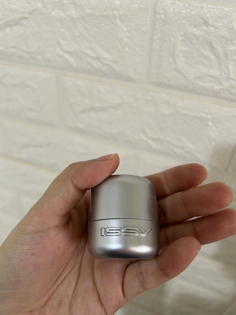 Issy Creme Blush Cowgirl (Category: Makeup) located in Batangas. Submitted by dusclutter (Listing ID 1470975485, Image 2). Description: RFS: decluttering, dont reach for it as much Loc: sto tomas batangas Shipping c/o buyer.