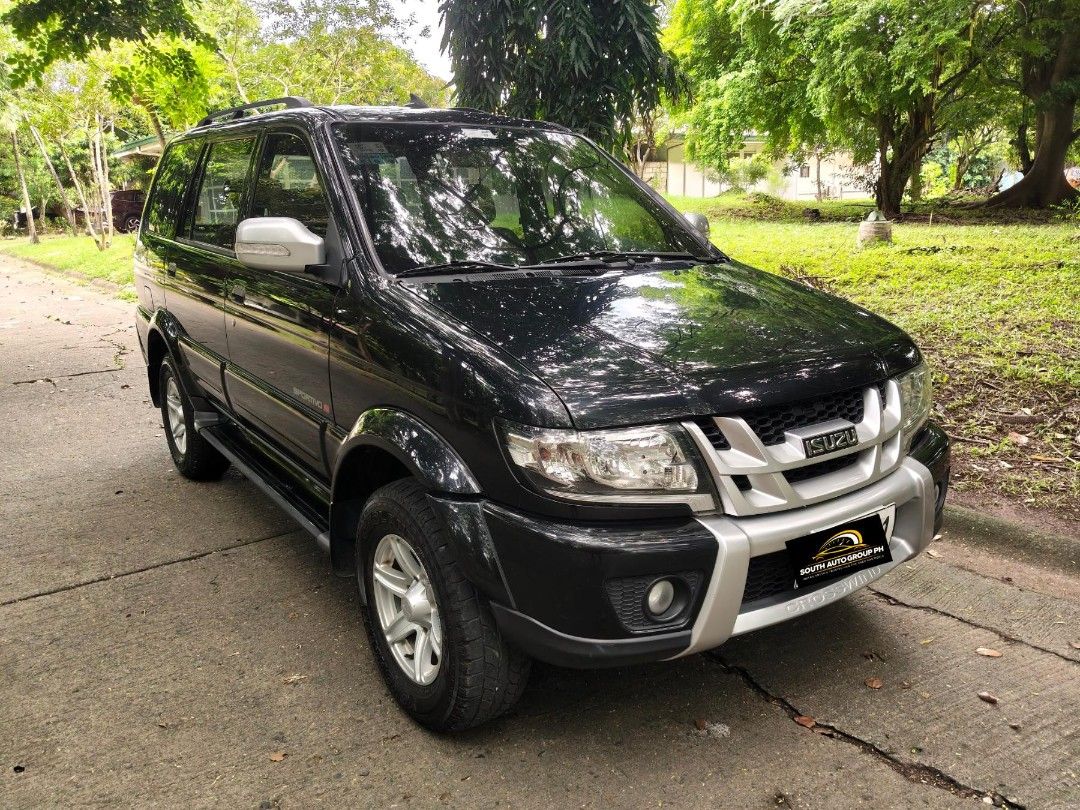 Isuzu Sportivo X Auto (Category: Used Cars) located in Las Pinas. Submitted by southautogroup (Listing ID 1470948744, Image 1). Description: 2015 Isuzu Sportivo X Automatic Viewing location: Admiral Village, Las Piñas Diesel Not flooded No accident No issues LTO verified NCAP verified Cash price: Php420,000 Installment: DP: Php98k all in 3yrs: Php14,915/month 2yrs:Php20,090/month #qualityusedcars #UsedCarsPH #CARFINANCE.