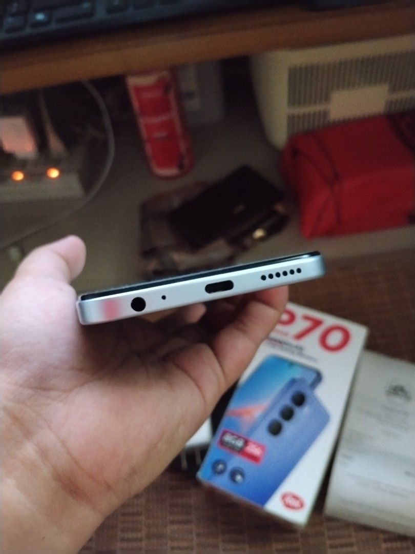 Itel P70 4/256gb (Category: Android Others) located in Rizal. Submitted by maye1997 (Listing ID 1471080492, Image 3). Description: - Brand/Model: Itel P70 - Storage: 4GB RAM + 256GB ROM - Battery: 6000mAh long-lasting battery - Color: Sleek silver-green - Condition: Excellent, like new (opened and tested only) - Inclusions: Complete set with original box, charger, cable, protective case, and store order slip/receipt - Meetup Location: SM Taytay.