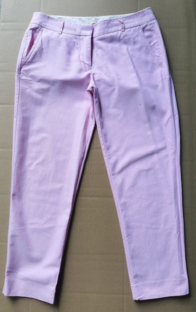 J. Crew Womens Pink Casual Pants (Category: Other Bottoms) located in Bacoor. Submitted by nineties_kid (Listing ID 1471046051, Image 2). Description: •==> J. Crew Womens Pink Casual Pants Size: Small Waist size: 25 inches Pants length: 35 inches Color: Pink ___________________________ ▶LBC Cash on Pick-up (C.O.P) Offer nation-wide delivery, as long as there is an LBC branch near your area. ▶LBC C.O.D ▶Lalamove ▶J&T Regular Delivery only. ▶Meet-u