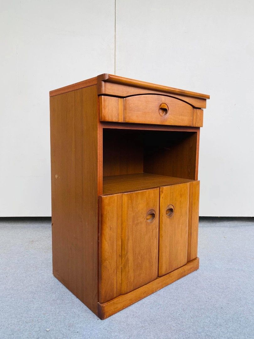 "JAPAN SURPLUS" CONSOLE CABINET / SIDEBOARD CABINET (Category: Shelves, Cabinets & Racks) located in Manila. Submitted by adrian_ocean (Listing ID 1470938165, Image 2). Description: "JAPAN SURPLUS" CONSOLE CABINET / SIDEBOARD CABINET SIZE: 23L" x 17W" x 33H" inches (AS-IS ITEM) IN GOOD CONDITION.