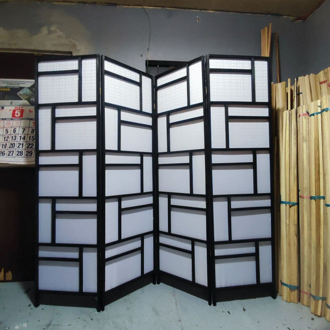 Japanese Divider partition (Category: Other Home Furniture) located in Rizal. Submitted by mathewpiad (Listing ID 1471031703, Image 1). Description: .