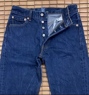 (Category: ) located in . Submitted by krukstore (Listing ID 1471023626, Image 1). Description: .