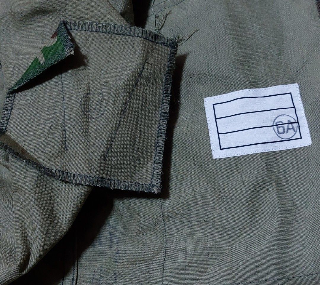 JGSDF Jietai Flecktarn (Category: Coats, Jackets and Outerwear) located in Baguio. Submitted by wagwagan_001 (Listing ID 1471047091, Image 2). Description: bnwot 6A 20.5 x 28.