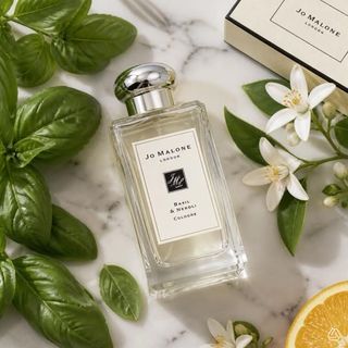 (Category: ) located in . Submitted by neomieperfumeshop (Listing ID 1470975667, Image 1). Description: .