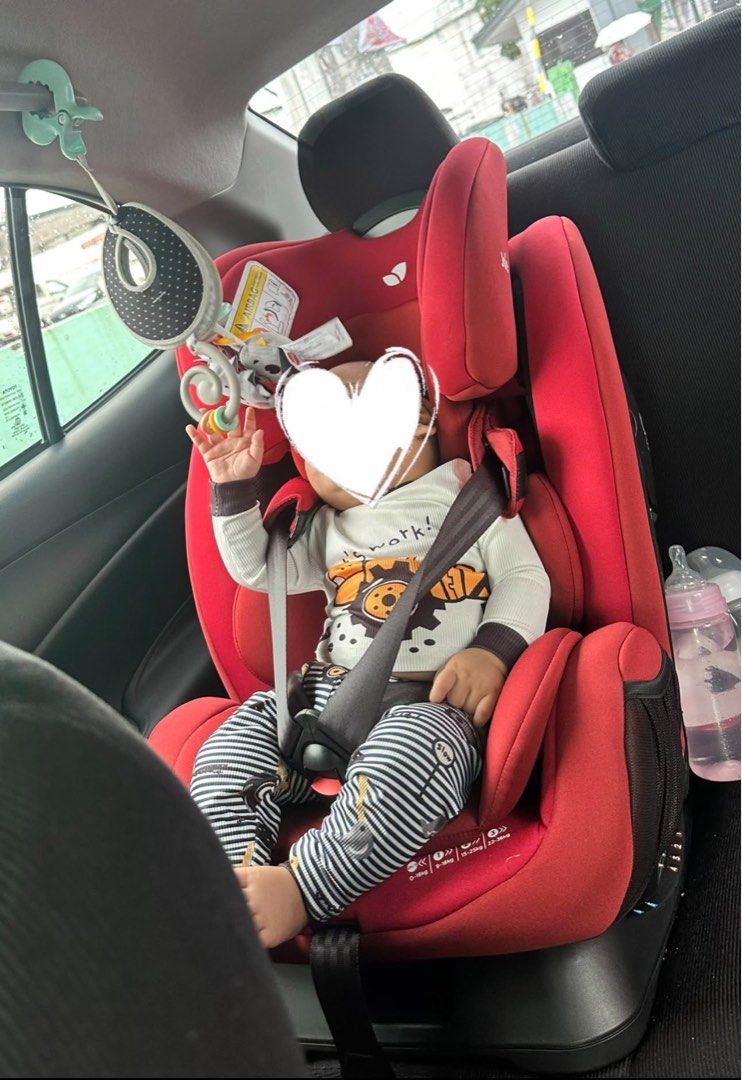 Joie Car Seat Red (Category: Car Seats) located in Mabalacat. Submitted by ladybugxx (Listing ID 1471020114, Image 1). Description: - Model: Joie Every Stage child car seat in vibrant red - Age Range: Grows with your child from newborn up to 12 years old (or 36 kg) - Versatility: Group 0+/1/2/3 design supporting both rear-facing and forward-facing modes - Safety & Comfort: Secure 5-point harness system, adjustable headrest, and comfortable padded