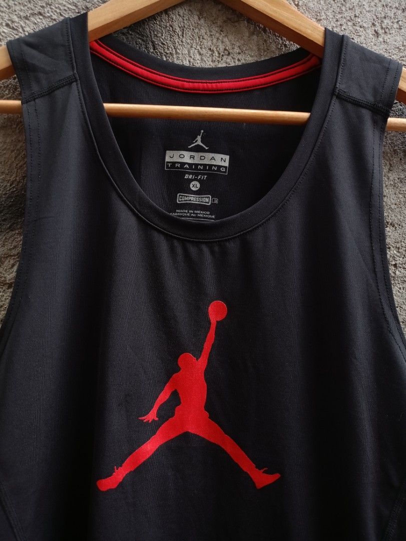 Jordan Training Dri-Fit Compression Tank Top Black Red XL (Category: Activewear) located in Manila. Submitted by naixhrift (Listing ID 1470969717, Image 3). Description: Jordan Training Tanktop Size XL Youth pasok sa small length 27.5 width 17 800 plus ship jnt courier payment on gcash manila area.