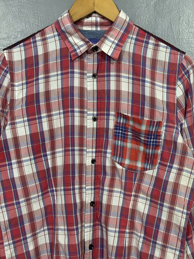 Junya Watanabe Comme Des Garcons Man - Paisley Check (Category: Tshirts & Polo Shirts ) located in Manila. Submitted by sophisticatedgoons (Listing ID 1471044121, Image 3). Description: Junya Watanabe Comme Des Garcons Man Paisley Patchwork Check Long Sleeve Size: Small Dimes: 20 width x 27-29 length (front&back) In good condition Faded tag and washcare but still identified as authentic Junya Watanabe CDG Man Check pics for details.
