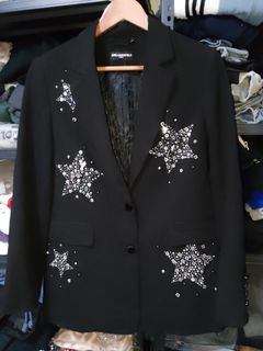 (Category: ) located in . Submitted by mjthrifted_second (Listing ID 1471022487, Image 1). Description: .
