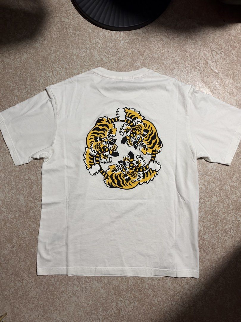 Kenzo Paris Shirt (Category: Luxury Apparel) located in Manila. Submitted by jeyybee (Listing ID 1471095966, Image 2). Description: -Brandnew With Tag -100% Authentic -Meet-up or JNT, Lalamove -Makati Loc.