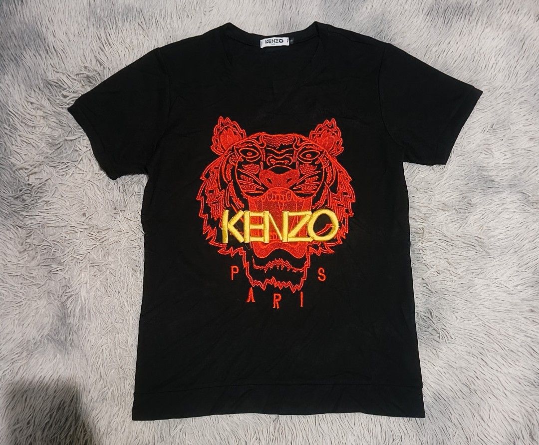 KENZO WOMEN SHIRT (Category: Shirts) located in Davao. Submitted by nevar07 (Listing ID 1471052219, Image 2). Description: SIZE: LARGE DIMENSION: W18 X L25 EMBROIDERED COTTON FABRIC STRETCHY COLOR RATE: 10/10 EXCELLENT CONDITION ALMOST NEW NO ISSUE DM TO PURCHASE 📥 𝐑𝐄𝐌𝐈𝐍𝐃𝐄𝐑: •𝐂𝐨𝐥𝐨𝐫 𝐦𝐚𝐲 𝐯𝐚𝐫𝐲 𝐝𝐮𝐞 𝐨𝐟 𝐭𝐡𝐞 𝐥𝐢𝐠𝐡𝐭𝐢𝐧𝐢𝐧𝐠 •𝐀𝐥𝐥 𝐢𝐭𝐞𝐦𝐬 𝐚𝐫𝐞 𝐭𝐡𝐫𝐢𝐟𝐭𝐞𝐝/𝐟𝐫𝐨m 𝐮𝐤𝐚𝐲 𝐛𝐚𝐥𝐞. 𝐋𝐢𝐦𝐢𝐭 𝐚𝐧𝐝 𝐩𝐥𝐞𝐚�