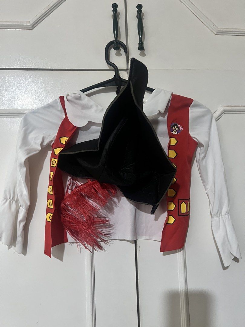 Kids Costumes (Category: Everything Else Others) located in Quezon City. Submitted by anjm2k (Listing ID 1471069507, Image 2). Description: Used but all from US except the cheongsam.