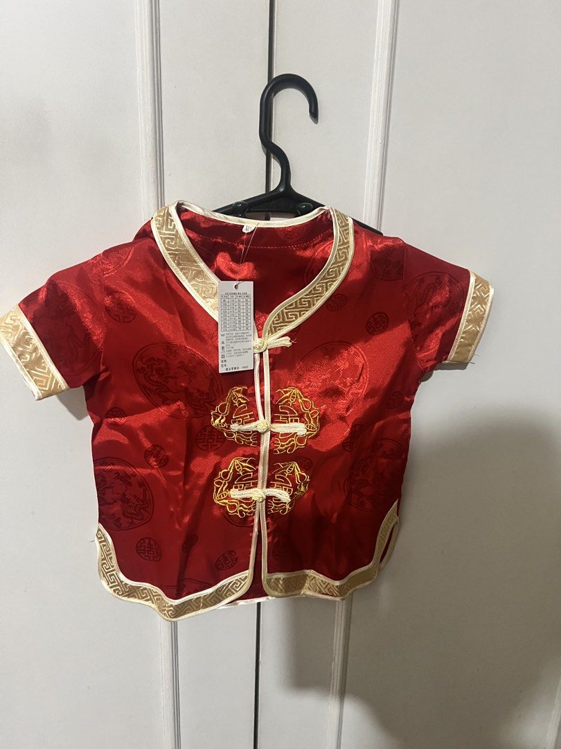 Kids Costumes (Category: Everything Else Others) located in Quezon City. Submitted by anjm2k (Listing ID 1471069507, Image 3). Description: Used but all from US except the cheongsam.
