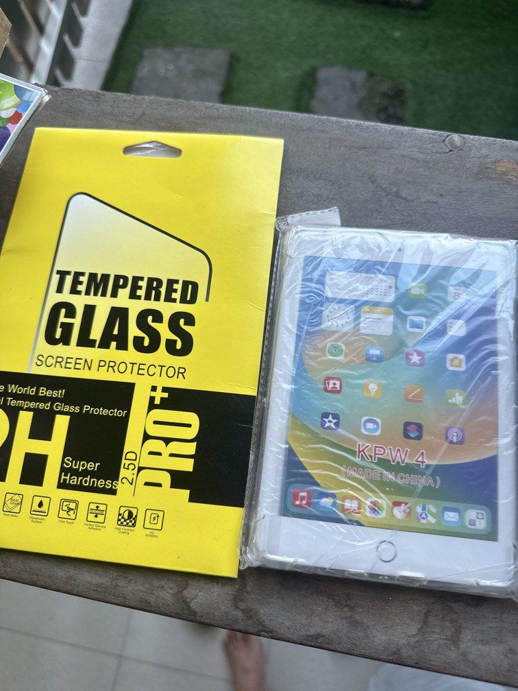 Kindle Accessories. Tempered & Case (Category: Other Gadgets) located in Manila. Submitted by xenasales (Listing ID 1471019213, Image 1). Description: .