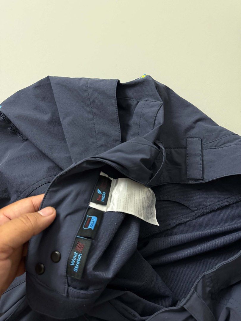 KLÄTTERMUSEN VANADIS PANTS (Category: Jeans) located in Guagua. Submitted by sweetboyy (Listing ID 1470979610, Image 3). Description: KLÄTTERMUSEN VANADIS PANTS EXCELLENT CONDITION DIMES: WAISTLINE 34-35 / LENGTH 42/ LEG OPENING 8.5.