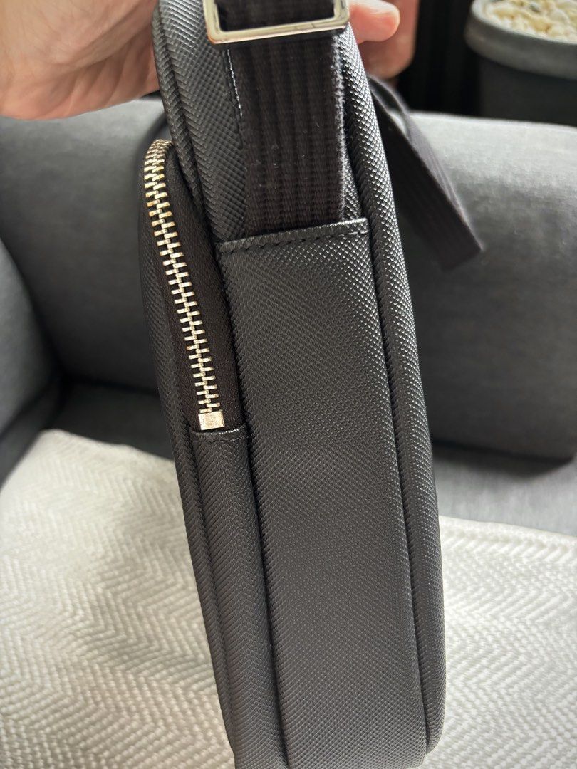 Lacoste Cross-body Bag for Men (Category: Belt bags, Clutches and Pouches) located in Calamba. Submitted by appagab (Listing ID 1471046517, Image 2). Description: ➡️Lacoste crossbody bag for men Condition: 9.5/10 Rarely used Price: ₱3,500 negotiable.
