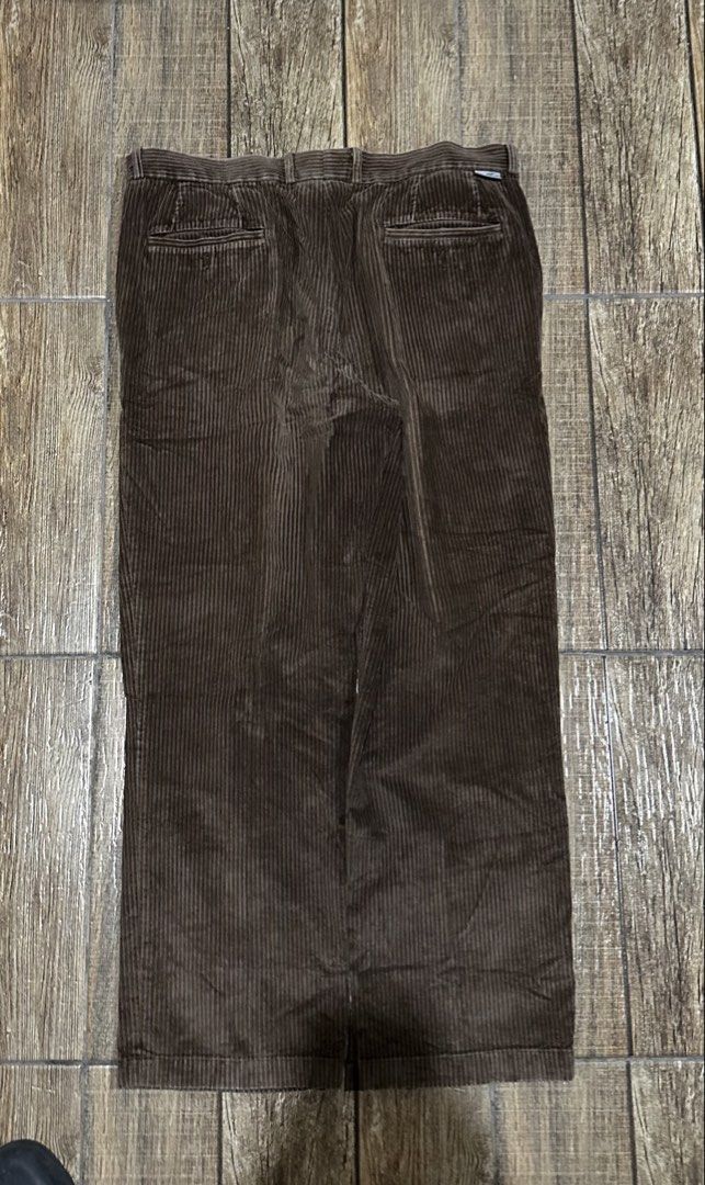 LACOSTE CURDOROY PANTS (Category: Jeans) located in Manila. Submitted by urban-vintage_2 (Listing ID 1471075304, Image 1). Description: ISSUE: NONE ( NEED WASH ) MOP :GCASH ( NO COD ) SHIP VIA : LALAMOVE & J&T LOCATION : PASIG CITY LENGTH : 42 HEM : 10 WIDTH : 36 .