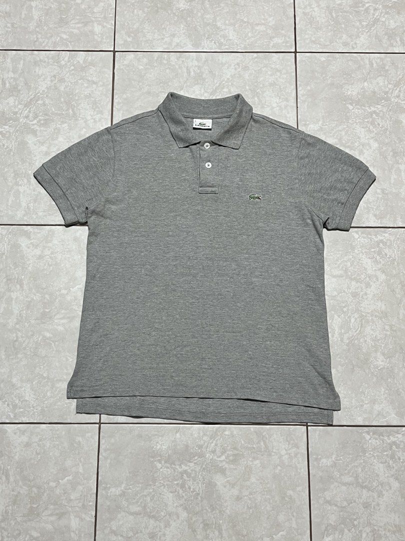 Lacoste Polo Shirt (Category: Tshirts & Polo Shirts ) located in Manila. Submitted by nycts (Listing ID 1471039180, Image 2). Description: Lacoste Polo Shirt Size 3 — Small Width 19.5 Length 24*25.5 Like new Ready to wear Product color may slightly vary due to photographic lighting‼️ Courier: J&T Mode of payment: Gcash / Paymaya / Gotyme Direct message if interested 📩 .