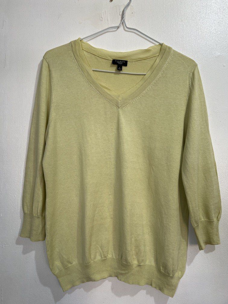 Large Talbots 3/4 sleeve knitted top (Category: Blouses) located in Las Pinas. Submitted by gaeley (Listing ID 1470969150, Image 1). Description: HQ fabric b: 19" armpit to armpit l: 24".