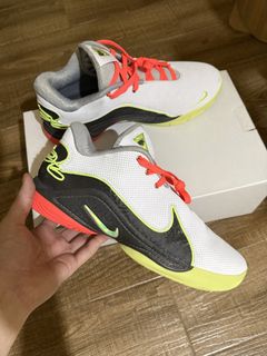 (Category: ) located in . Submitted by 365.sneakershop (Listing ID 1471084123, Image 1). Description: .
