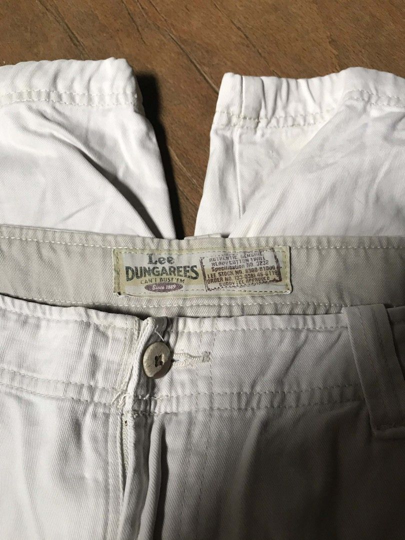 Lee dungarees cargo jorts (Category: Shorts) located in Manila. Submitted by thriftnicarl.3 (Listing ID 1470963148, Image 3). Description: waist - 38 length - 24 thigh - 14 leg open - 12.6 price - 349 ship via jnt.