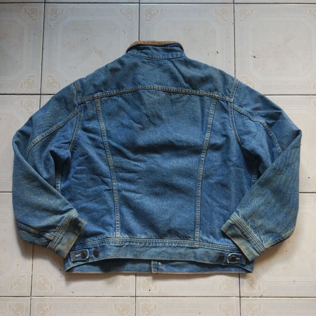 Lee Stormrider Lined Jacket M (Category: Coats, Jackets and Outerwear) located in Pasay City. Submitted by denimdude.ph (Listing ID 1471048172, Image 2). Description: looks vintage no size tag, fits medium repaired button hole, 2nd to last pic sleeve distressing, last pic.