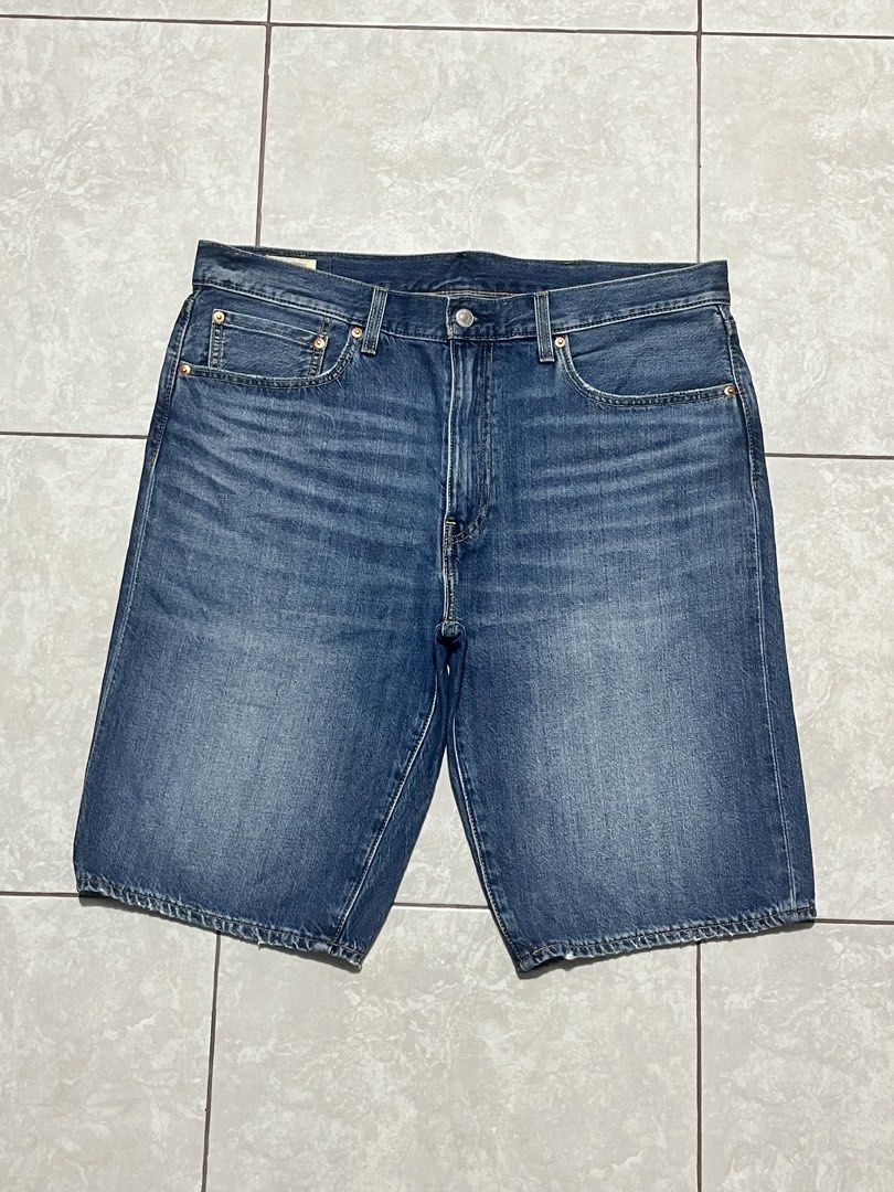 Levi’s 405 Premium Selvedge Shorts (Category: Shorts) located in Manila. Submitted by nycts (Listing ID 1471039338, Image 2). Description: Levi’s 405 Premium Selvedge Shorts Actual Waist 38 Length 23.5 Leg Opening 10.5 Like new Ready to wear Standard Fit Blank Red Tab Non Stretch Product color may slightly vary due to photographic lighting‼️ Courier: J&T Mode of payment: Gcash / PayMaya / Gotyme Direct message if interested 📩.