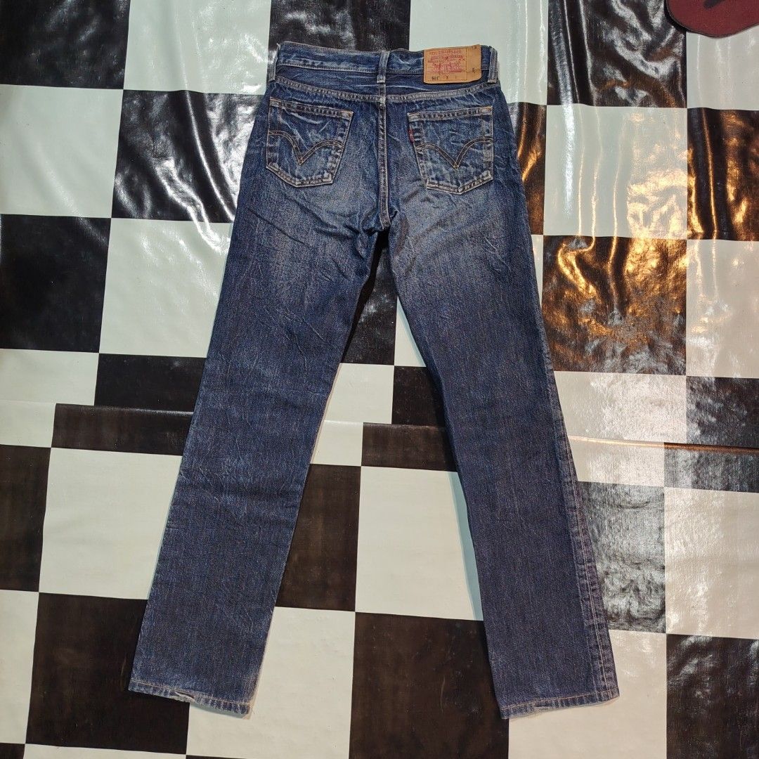 Levis 501 (Category: Jeans) located in Leyte. Submitted by thrift_by_nblza (Listing ID 1471085988, Image 1). Description: Levis 501 Size 27 Letite Check photos for dimension No issue as new almost brand new.