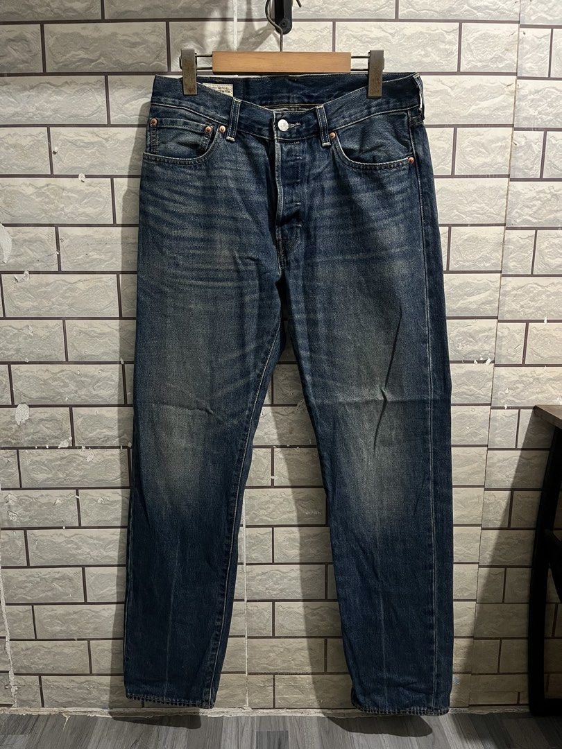 Levi's 501 '54 Jeans W32 L32 (Category: Jeans) located in Manila. Submitted by kuya_erick62 (Listing ID 1470963688, Image 1). Description: - Brand: Levi's 501 '54 - Wash: Medium blue with natural fading and whiskers - Size: W32 L32 - Details: Button fly, classic 5-pocket design, branded leather patch, and red tab - Condition: Clean, well-maintained.