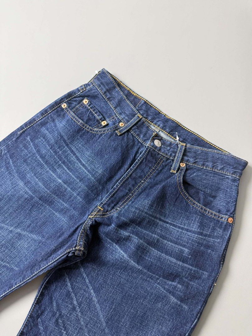 LEVI’S 501 ORIGINAL FIT (Category: Jeans) located in Guagua. Submitted by sweetboyy (Listing ID 1470985181, Image 2). Description: LEVI’S 501 ORIGINAL FIT EXCELLENT CONDITION SIZE 30 ON TAG DIMES: WAISTLINE 30-32 / LENGTH 42 / LEG OPENING 8.5.