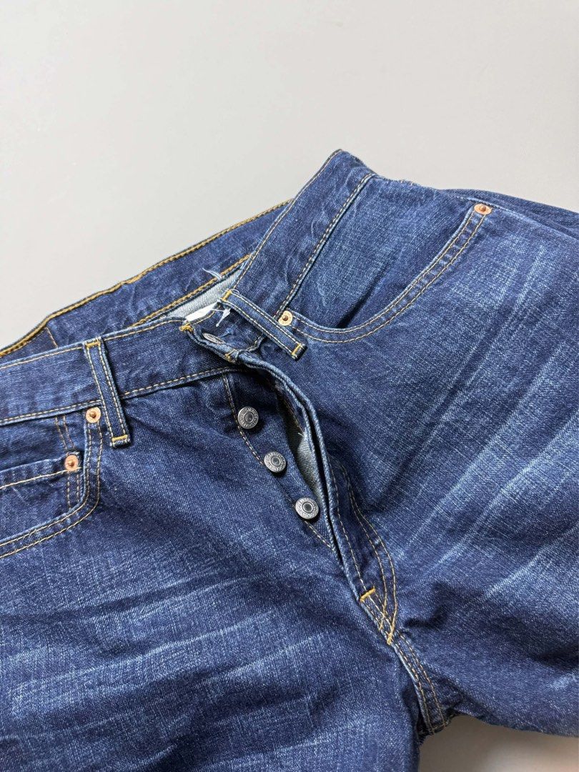LEVI’S 501 ORIGINAL FIT (Category: Jeans) located in Guagua. Submitted by sweetboyy (Listing ID 1470985181, Image 3). Description: LEVI’S 501 ORIGINAL FIT EXCELLENT CONDITION SIZE 30 ON TAG DIMES: WAISTLINE 30-32 / LENGTH 42 / LEG OPENING 8.5.