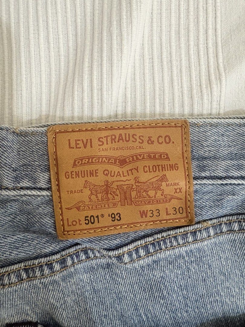 Levis 501 Pants (Category: Jeans) located in Apalit. Submitted by minimaliztcloset (Listing ID 1470972887, Image 2). Description: Location: Angeles Pampanga .