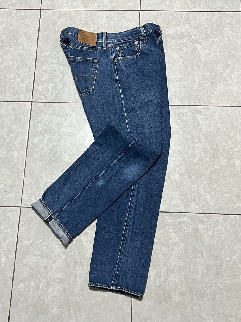 Levi’s 501 ST Premium Big E Selvedge (Category: Jeans) located in Manila. Submitted by nycts (Listing ID 1470935231, Image 1). Description: Levi’s 501 ST Premium Big E Selvedge Size 34 Length 41 Hem 7.5 Lightly used With factory intentional fade Product color may slightly vary due to photographic lighting‼️ Courier: J&T Mode of payment: Gcash / PayMaya / Gotyme Direct message if interested 📩.