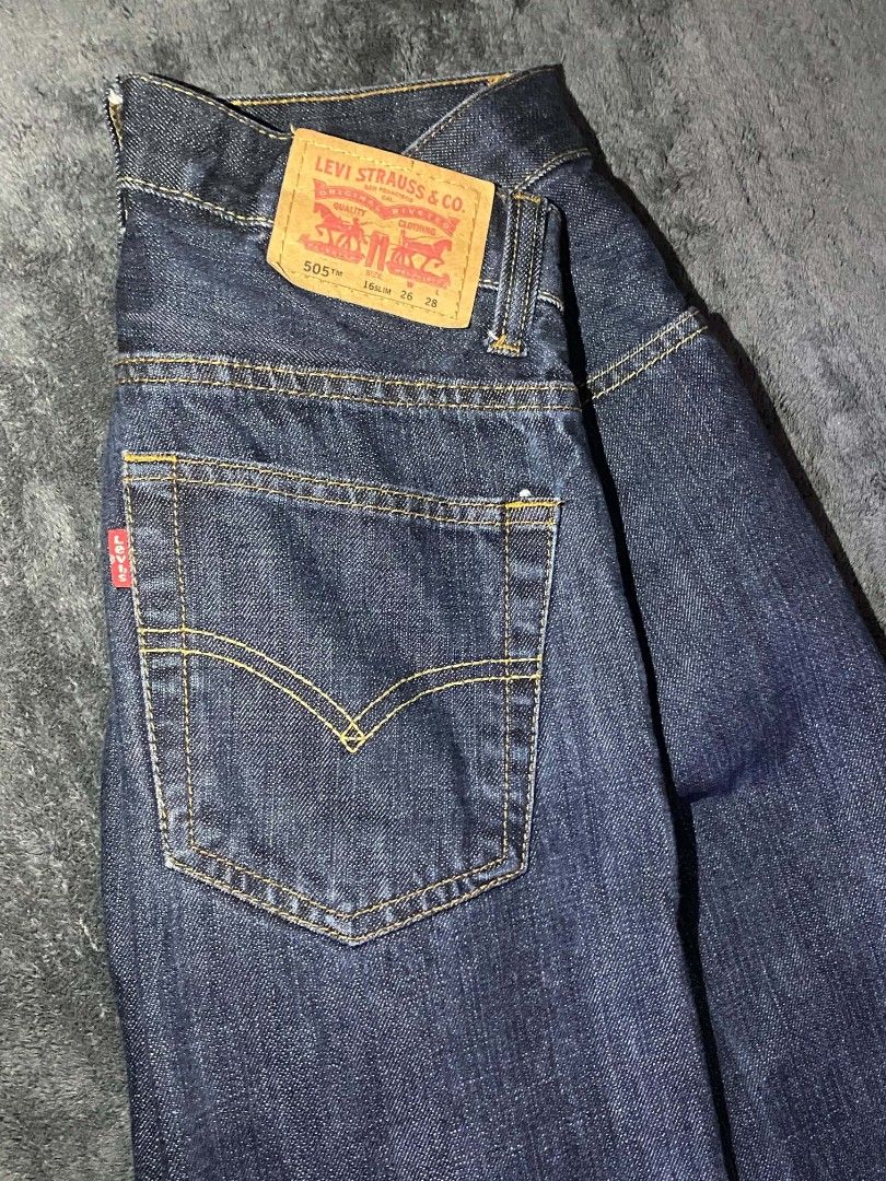 Levi's 505 Regular Jeans (Category: Jeans) located in Cebu City. Submitted by ozarugami (Listing ID 1470975779, Image 2). Description: AUTHENTIC LEVI'S 505™ REGULAR JEANS Premium Quality Denim | Dark Indigo Wash | Ready to Wear Looking for durable, classic denim at a fraction of the retail price? This pair is for you. PRODUCT DETAILS • Brand: Levi Strauss & Co. • Model: 505™ Regular • Size: 16 Slim • Waist: W26" (66 cm) • Length: L28" • Material: