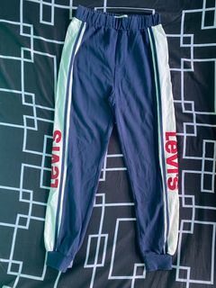 (Category: ) located in . Submitted by fareastthrift (Listing ID 1471050608, Image 1). Description: .