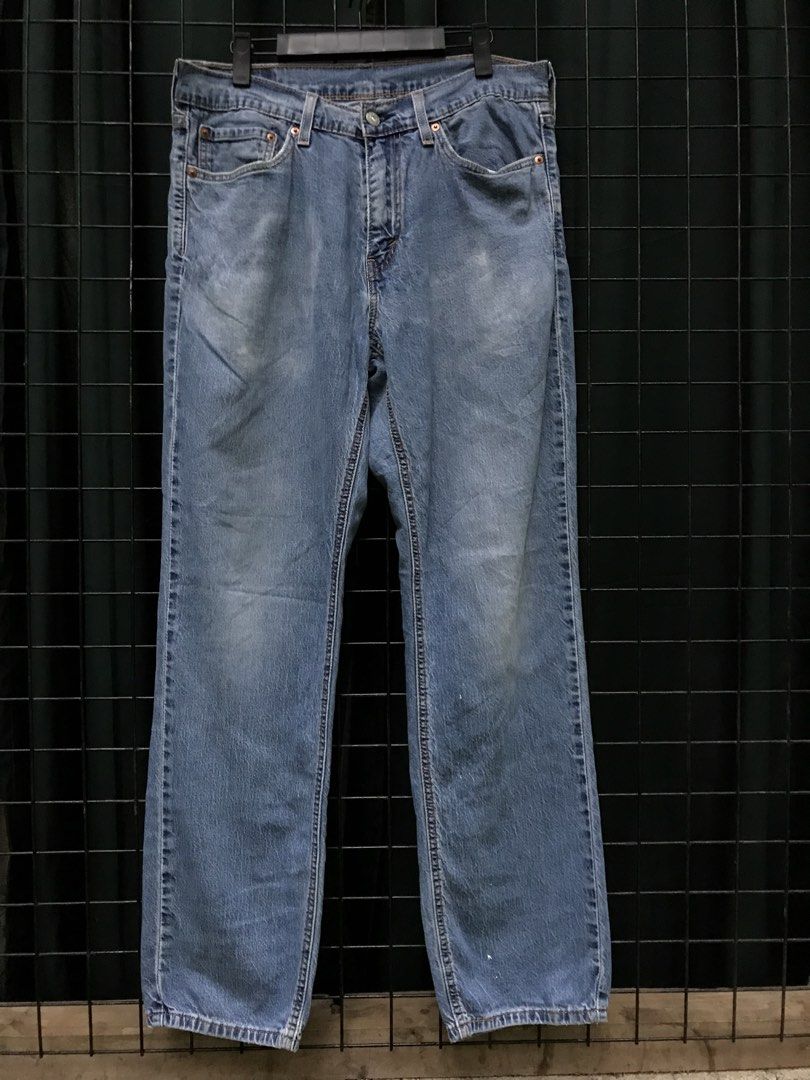 LEVIS STRAIGHT CUT 514 (Category: Jeans) located in Salug. Submitted by bagdoi_finds (Listing ID 1471061681, Image 2). Description: .