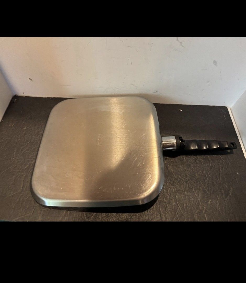 Lifetime Regal Ware Cookware Stainless Steel 11” Griddle Square Flat Grill Pan (Category: Cookware & Accessories) located in Manila. Submitted by nik-makino (Listing ID 1471089351, Image 2). Description: Lifetime Regal Ware Cookware Stainless Steel 11” Griddle Square Flat Grill Pan. No Box.