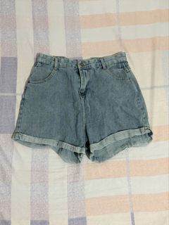 (Category: ) located in . Submitted by hanrue12 (Listing ID 1470979341, Image 1). Description: .