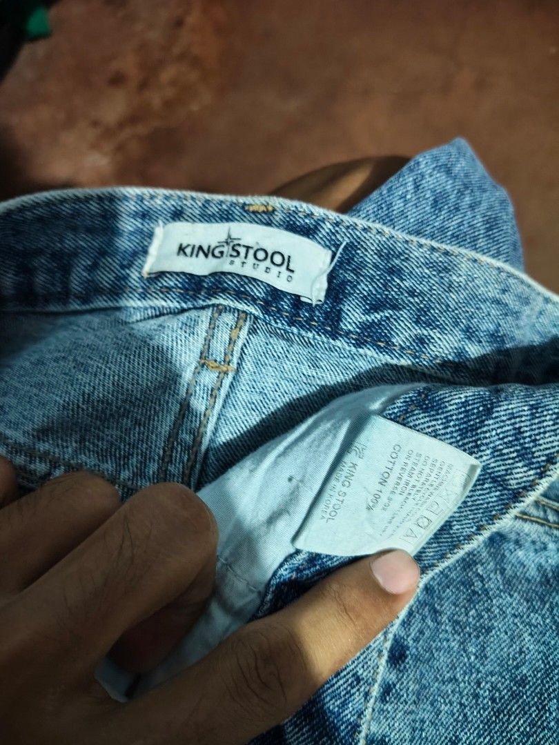 Light Washed Denim Baggy Pants (Category: Jeans) located in Caloocan City. Submitted by rylthrft (Listing ID 1470959054, Image 3). Description: 550 + sf dimes(nasa pic na) no issue PM FOR MORE INFO!.