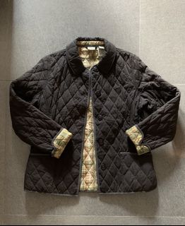 (Category: ) located in . Submitted by curatedtaste (Listing ID 1470947850, Image 1). Description: .