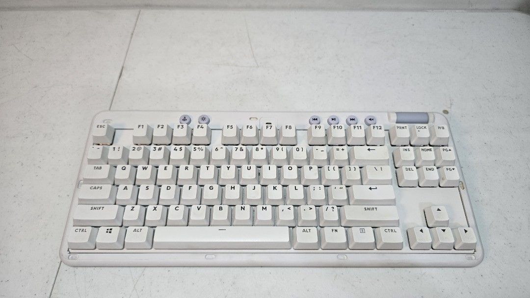Logitech G713 TKL Mechanic Gaming Keyboard (Category: Computer Keyboard) located in Rizal. Submitted by potato_corner (Listing ID 1471096703, Image 2). Description: Logitech G713 TKL Mechanic Gaming Keyboard No issue Unit only no cable.