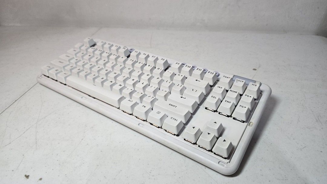 Logitech G713 TKL Mechanic Gaming Keyboard (Category: Computer Keyboard) located in Rizal. Submitted by potato_corner (Listing ID 1471096703, Image 3). Description: Logitech G713 TKL Mechanic Gaming Keyboard No issue Unit only no cable.