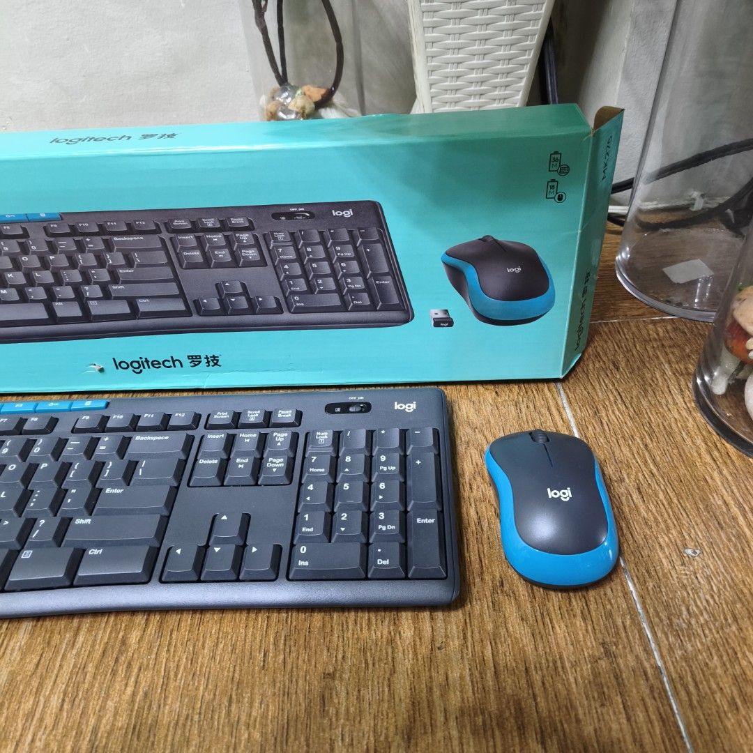 Logitech MK275 Wireless Keyboard and Mouse (Category: Computer Keyboard) located in Manila. Submitted by hj_wu01 (Listing ID 1470946977, Image 3). Description: - Logitech MK275 Full-Size Wireless Keyboard and Mouse -Comes with original box - Connectivity: wireless via USB receiver - RFS: Not being used anymore 📌 Negotiable 📌 Shipping fee should be shouldered by the buyer. 📌 Courier options: Lalamove, Grab, LBC 📌 Meet-up: Robinsons Place Manil