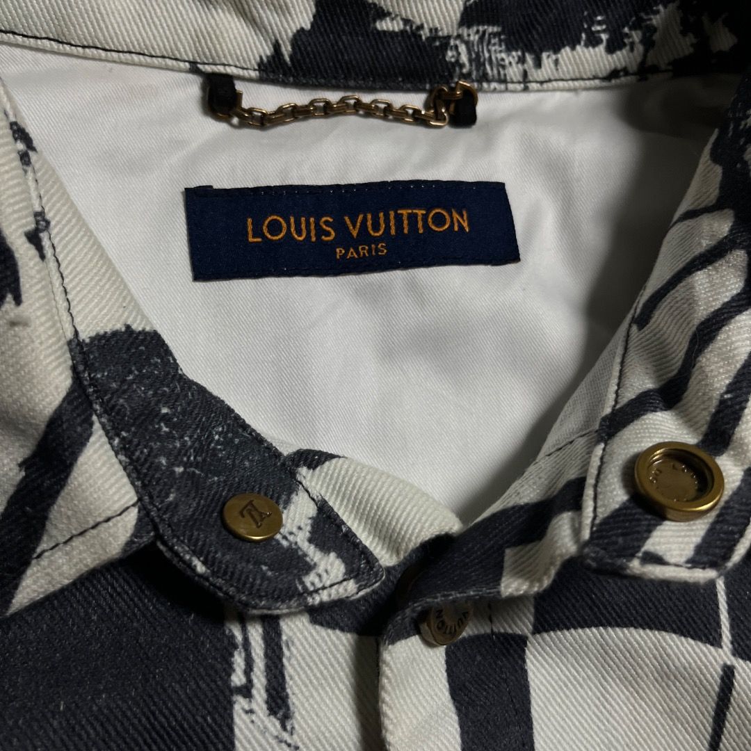 Louis Vuitton Denim Abstract Overshirt (Category: Coats, Jackets and Outerwear) located in Caloocan City. Submitted by achilles_grails (Listing ID 1471046640, Image 3). Description: - Brand: Louis Vuitton - Item: Denim Abstract Overshirt - Color: Black and white graphic print - Design: All-over abstract artwork with classic collar and chest pocket - Details: Branded metallic buttons and interior label - Style: Trendy streetwear / oversized fit.